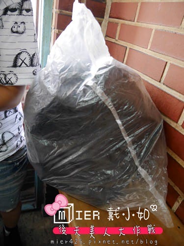 韓國 首爾 麻浦區 必吃韓國烤肉 站著吃韓牛小排서서먹는갈비집 只有鐵桶站著吃的烤肉店 新村站7號出口 - 第13張圖 P1020996