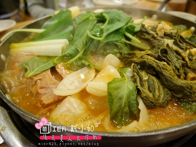 韓國 首爾 明洞 超好逛韓系彩妝 在地小吃美食 去不膩的購物天堂 - 第40張圖 P1020740.JPG