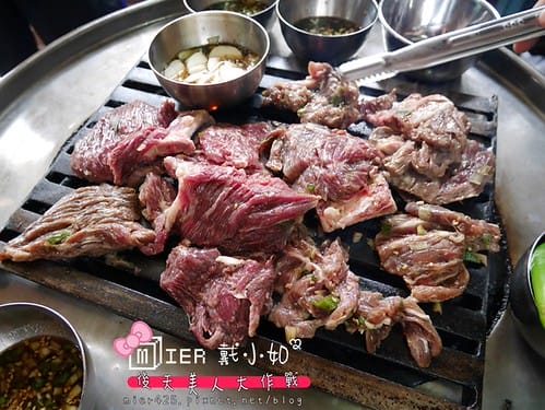 韓國 首爾 明洞 超好逛韓系彩妝 在地小吃美食 去不膩的購物天堂 - 第46張圖 P1030009