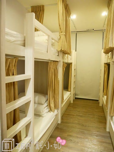 台中|| 一中住宿 博客創意旅店 Box Design Hotel 主題房 背包床位 台中設計旅館推薦 近台中火車站 - 第33張圖 P1190783