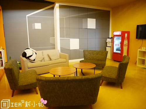 台中|| 一中住宿 博客創意旅店 Box Design Hotel 主題房 背包床位 台中設計旅館推薦 近台中火車站 - 第11張圖 P1190756