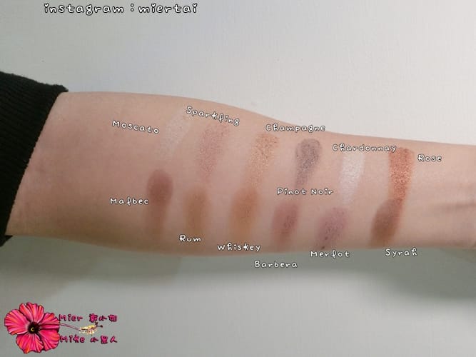 彩妝 打造無害聖誕節妝容 FreshO2 零毛孔底妝就靠校色飾底乳 微醺Bar12色礦物眼影盤 多種妝容就靠它 - 第6張圖 2