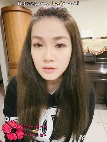 彩妝 打造無害聖誕節妝容 FreshO2 零毛孔底妝就靠校色飾底乳 微醺Bar12色礦物眼影盤 多種妝容就靠它 - 第29張圖 CIMG0514