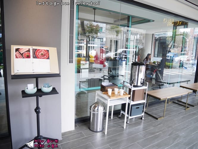 麻辣鍋 台北 中山區 鍋物推薦 青花驕麻辣鍋 王品旗下品牌 麻辣鍋專賣店 青花椒 火鍋 鍋底無限供應 聚餐首選 台北捷運中山站 - 第9張圖 P1400302