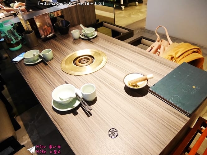 麻辣鍋 台北 中山區 鍋物推薦 青花驕麻辣鍋 王品旗下品牌 麻辣鍋專賣店 青花椒 火鍋 鍋底無限供應 聚餐首選 台北捷運中山站 - 第15張圖 P1400148