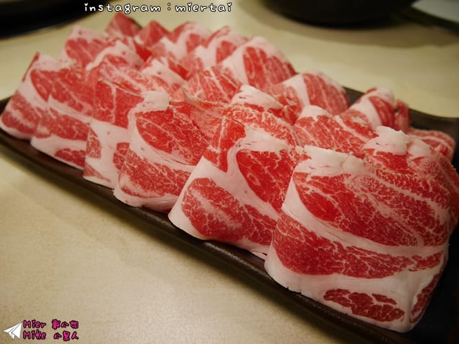 鍋物 新北市三重區 鍋物 嚴選天然湯底 極佳級PRIME牛 剪刀石頭布 鍋物專賣店 你今天猜拳了嗎? 猜拳吃火鍋 CP值爆表 捷運三和國中站 - 第38張圖 P1410102