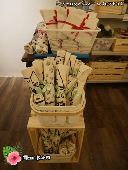 30161218017_92857266db_o-q2xq7_