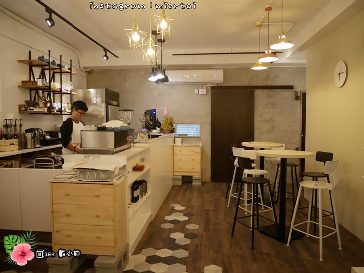 30161218187_984b09653f_o-54vlx_