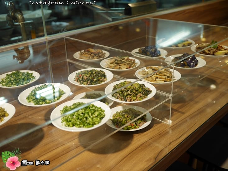 45059649335_c25ef60820_o-erq86_