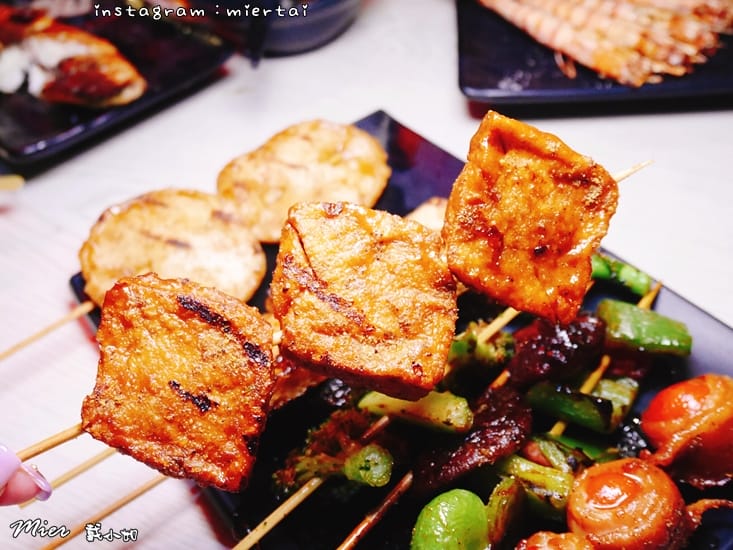 32342394177_57b4c5e30f_o-bxxyu_