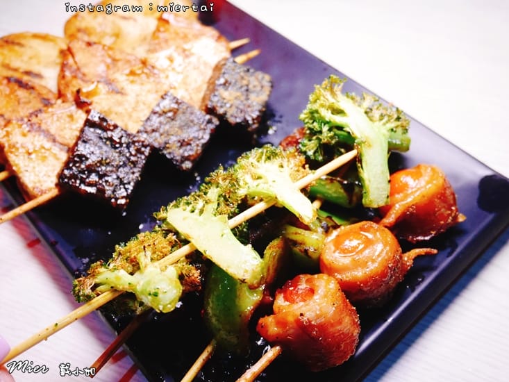 40319636543_ca660416a7_o-uaevs_