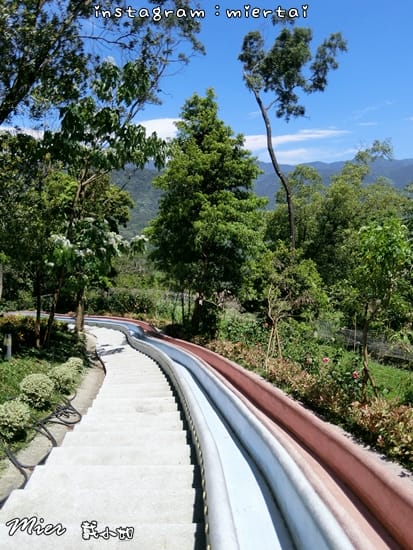 苗栗 南庄 IG熱門打卡景點 Sud Vista蘇維拉莊園 夢幻森林樹屋 童話小鎮蘑菇屋 浪漫絕美山城風光盡收眼底 網美集散地 - 第36張圖 CIMG3093