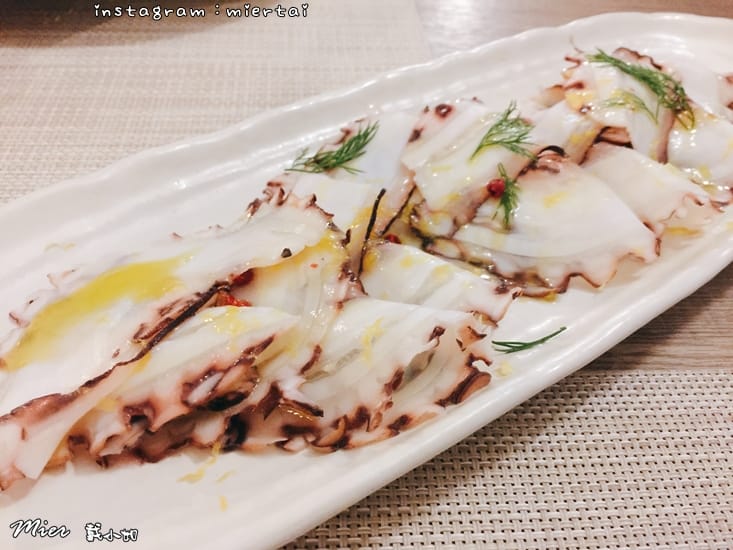 33392752658_24d9f5de9e_o-wktut_