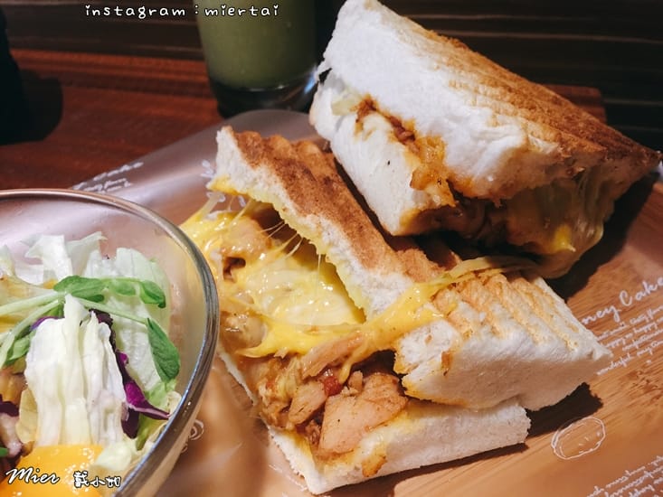 33631100888_0ec1b8e663_o-a44sb_