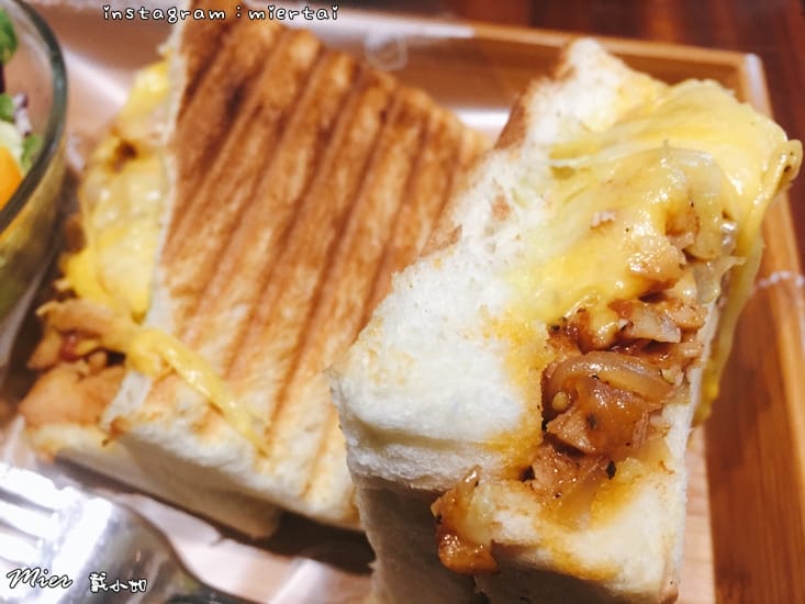 33631101038_167988bc94_o-22ikq_