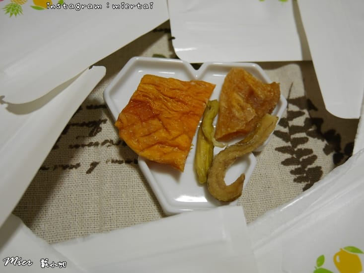 33659565478_077e40d4c8_o-11qaj_