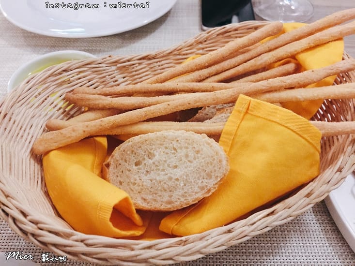 46353934795_2310e5851e_o-cevy1_