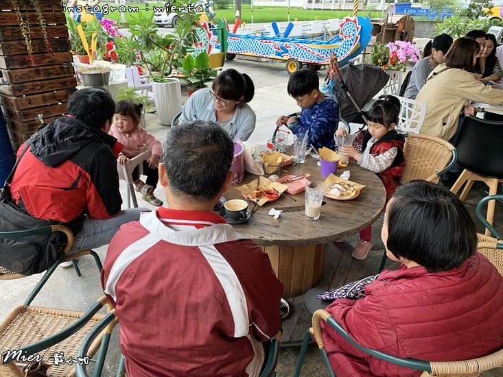 619B1809-009A-44D5-837A-B064B796299C