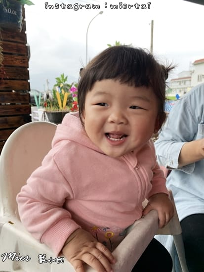 1A9DDB56-CEEC-4082-A97F-4579824E9A84