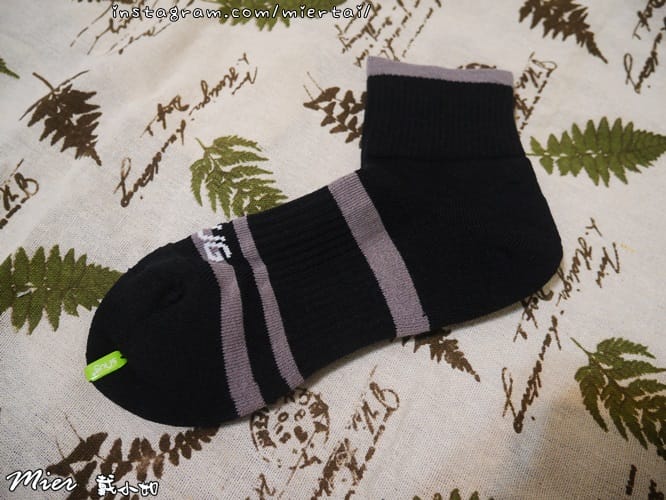 運動裝備|| 除臭襪推薦 十秒除臭襪 sNug 動能氣墊運動 P1670055