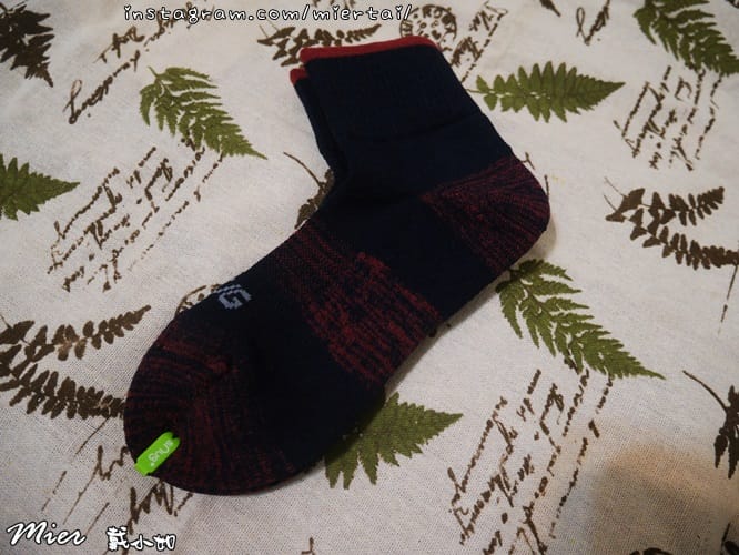 運動裝備|| 除臭襪推薦 十秒除臭襪 sNug 動能氣墊運動 P1670054