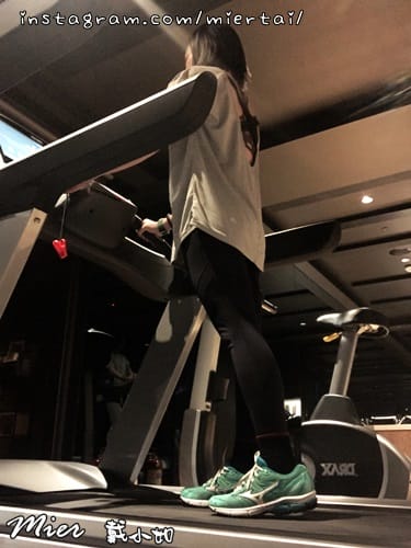 運動裝備|| 除臭襪推薦 十秒除臭襪 sNug 動能氣墊運動 EKAV9780