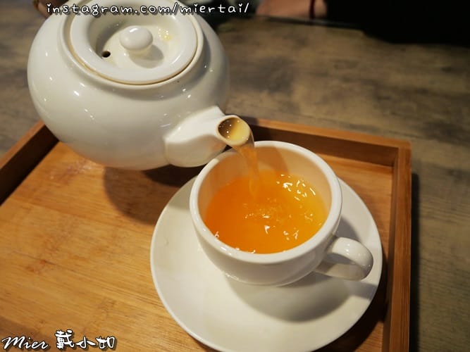 基隆 簡餐下午茶 不限時 大嘴巴茶坊 厚切牛排 肉嫩蒜