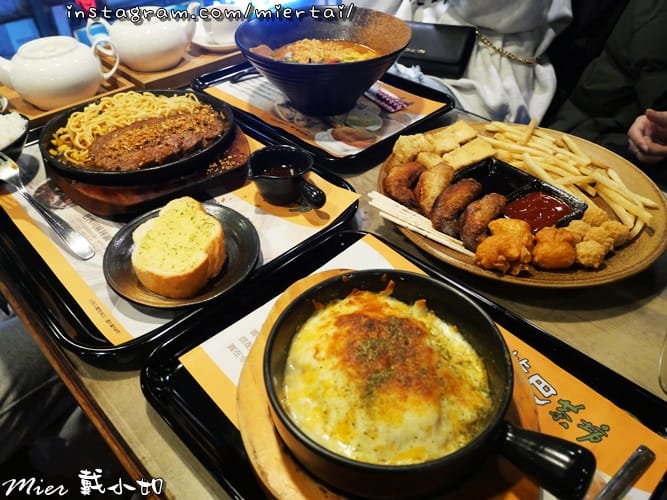 基隆 簡餐下午茶 不限時 大嘴巴茶坊 厚切牛排 肉嫩蒜