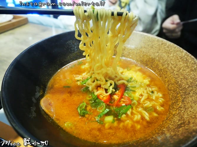 基隆 簡餐下午茶 不限時 大嘴巴茶坊 厚切牛排 肉嫩蒜