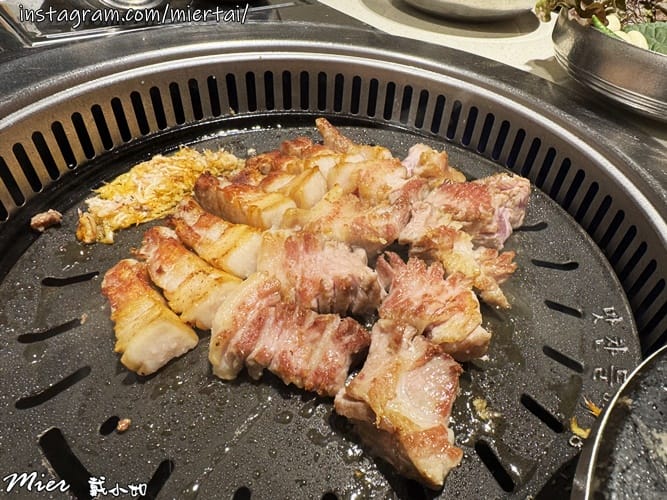 韓國|| 釜山Busan 必吃美食 桌邊服務代烤 味贊王鹽烤