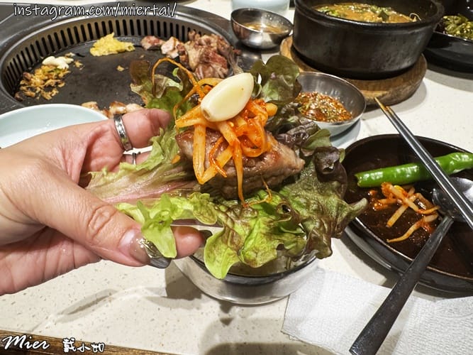 韓國|| 釜山Busan 必吃美食 桌邊服務代烤 味贊王鹽烤