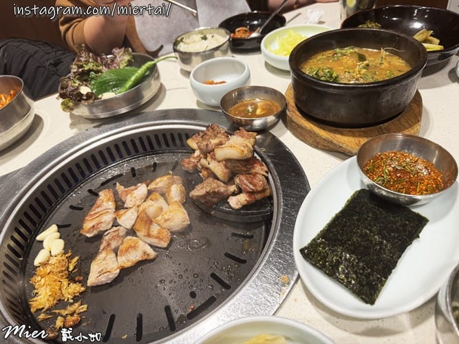 韓國|| 釜山Busan 必吃美食 桌邊服務代烤 味贊王鹽烤