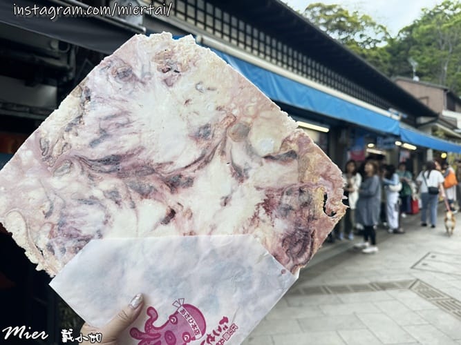 日本 東京Tokyo 人手一片 比臉還大的江之島名產現烤