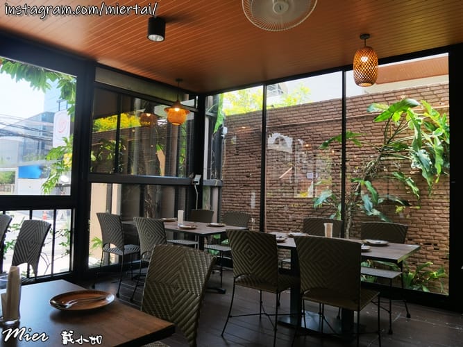 泰國||曼谷BKK 泰式餐廳 Zaab Kak Kak Re