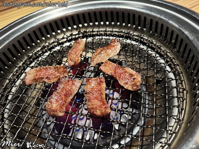 台北日式燒肉 第一間結合日本和牛和日式清酒自動販賣機主題