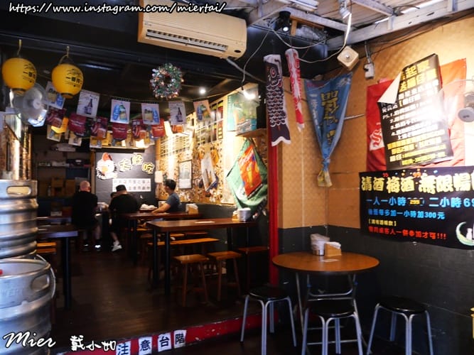 台北|| 中山區 今晚吃雞 吮指回味 皮脆肉嫩多汁桶仔雞 一