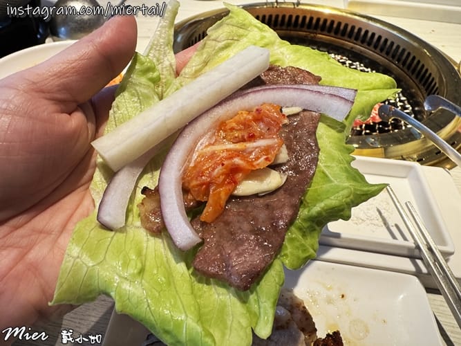 台中||南屯區 白色文青網美風燒肉店 輕井澤集團燒肉新品牌超