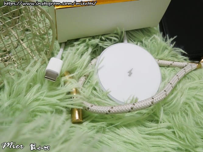 3C好物推薦||一吸就充 TOUGHER 堅韌者 15W Q