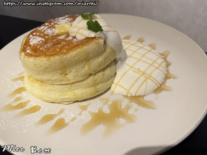 日本沖繩OKINAWA 半夜還吃得到的甜點美食 綿密可口 日本沖繩OKINAWA 半夜還吃得到的甜點美食 綿密可口