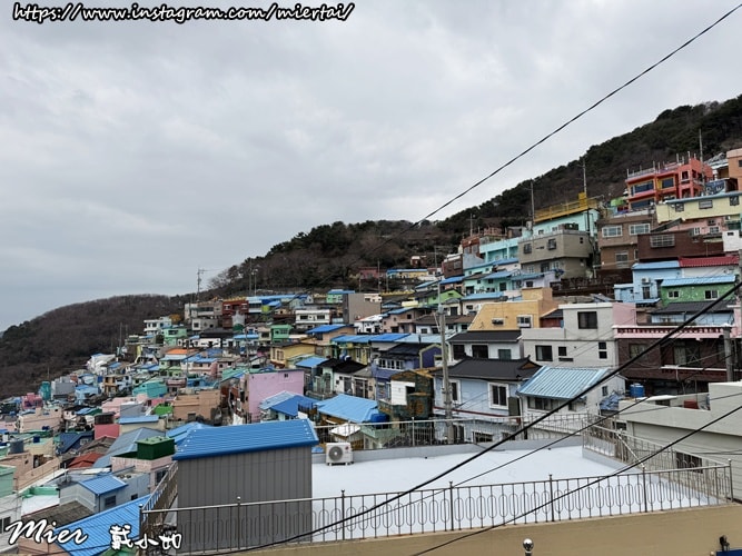 韓國|| 釜山Busan 打卡必去 甘川洞文化村 감천문화마을 小王子 彩繪壁畫村 色彩繽紛房子 怎麼拍都好看