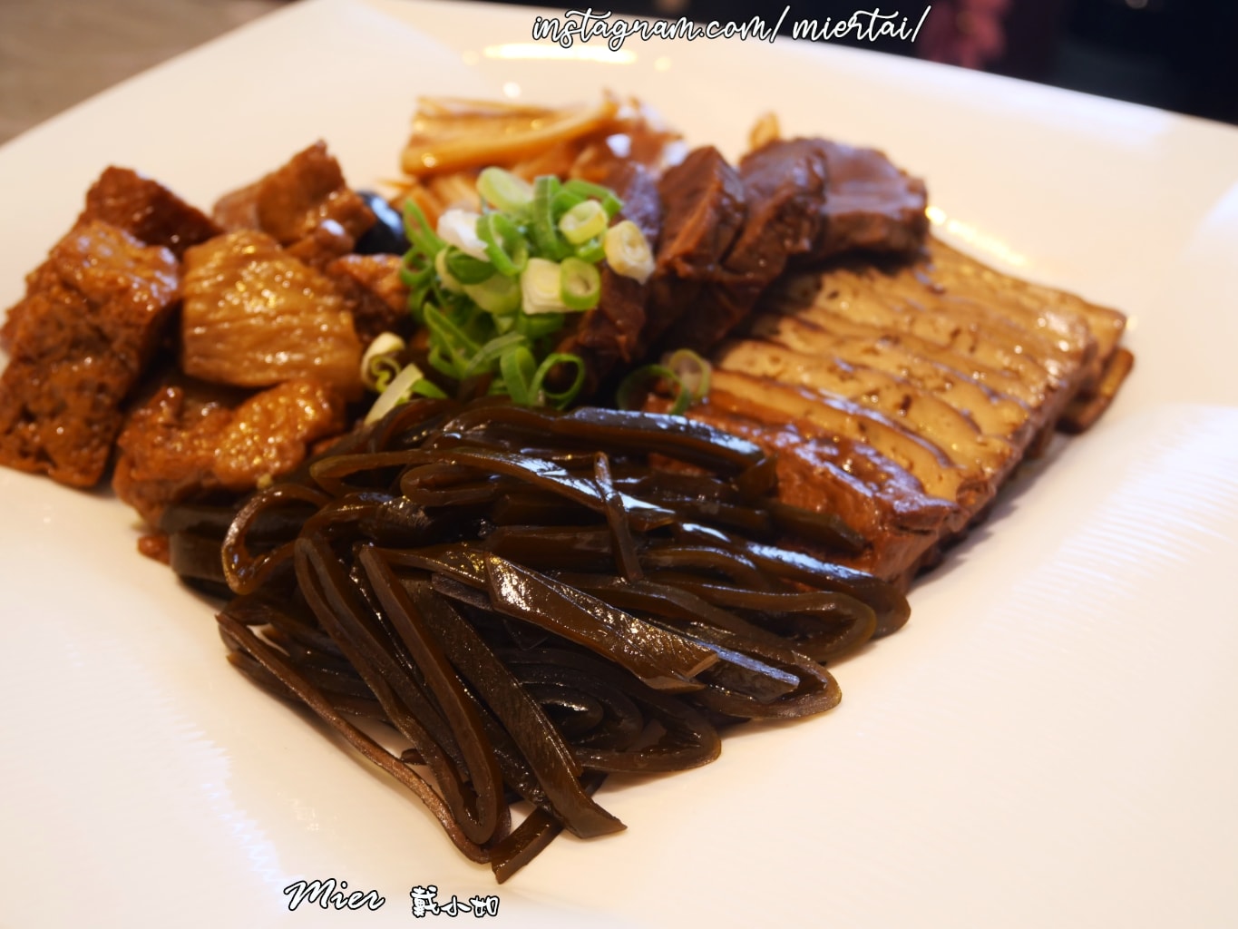 台北|| 南港區 精緻牛肉麵專賣店 NEVERLAND Noodle Bar 四種湯頭任君挑選 近南港車站 - 第34張圖 台北|| 南港區 精緻牛肉麵專賣店 NEVERLAND Noodle Bar 四種湯頭任君挑選 近南港車站